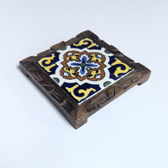 Vintage Mexican Framed Tile Tray - Picture 3 of 7